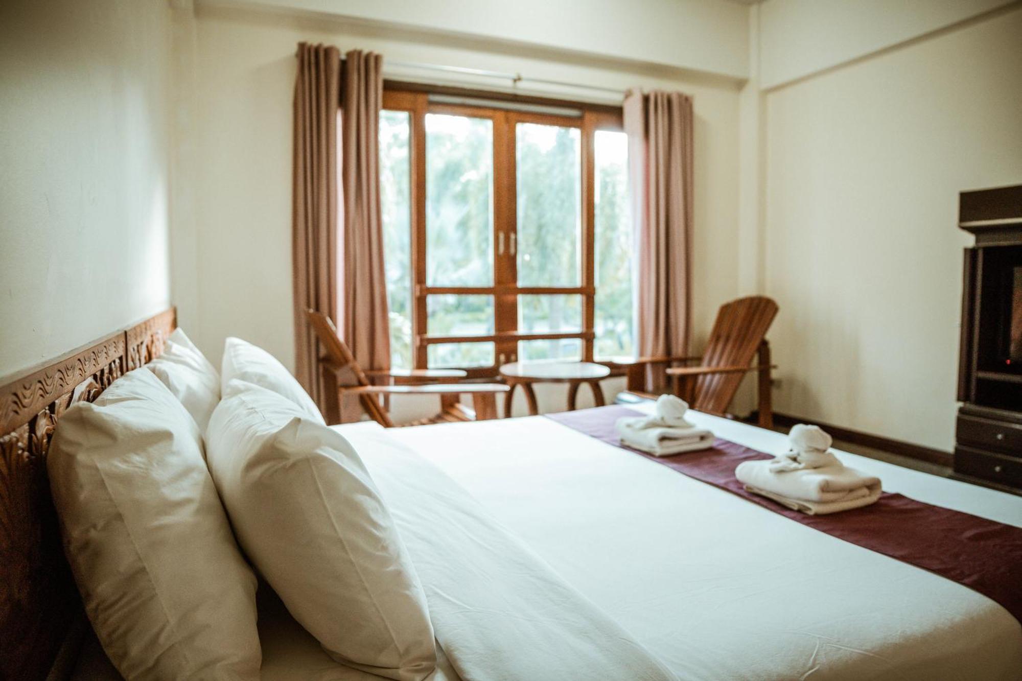 Tak Andaman Resort & Hotel Екстериор снимка