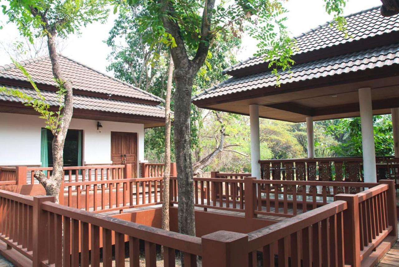 Tak Andaman Resort & Hotel Екстериор снимка