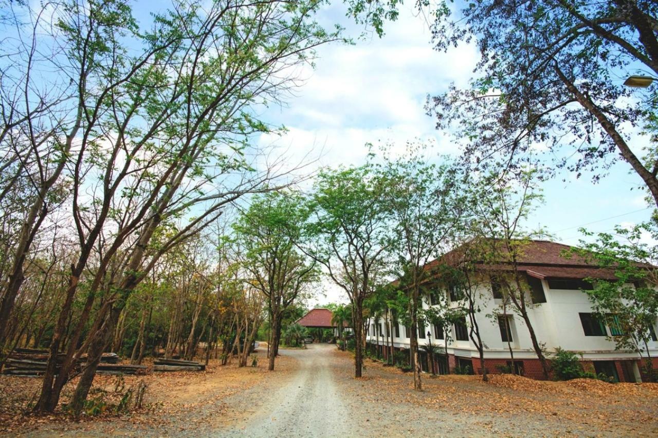 Tak Andaman Resort & Hotel Екстериор снимка