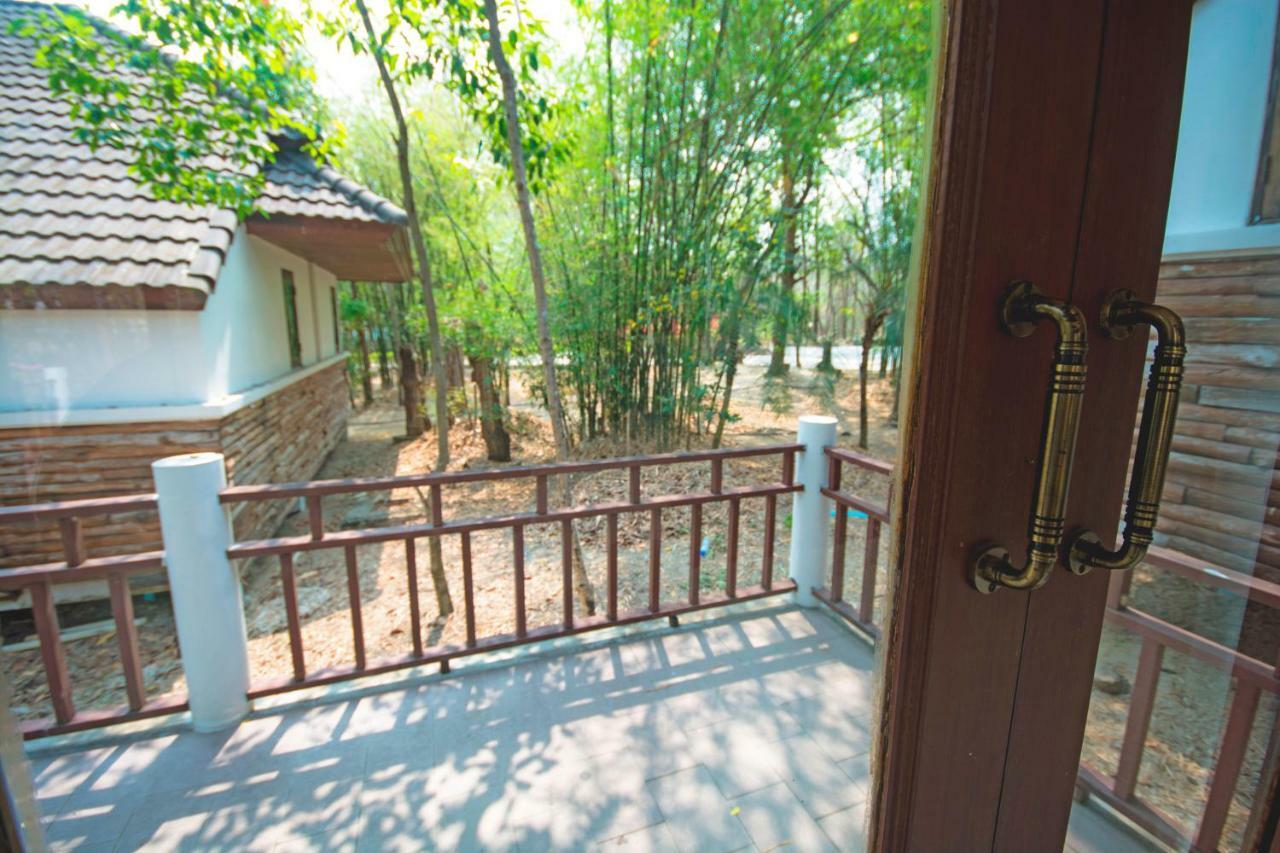 Tak Andaman Resort & Hotel Екстериор снимка
